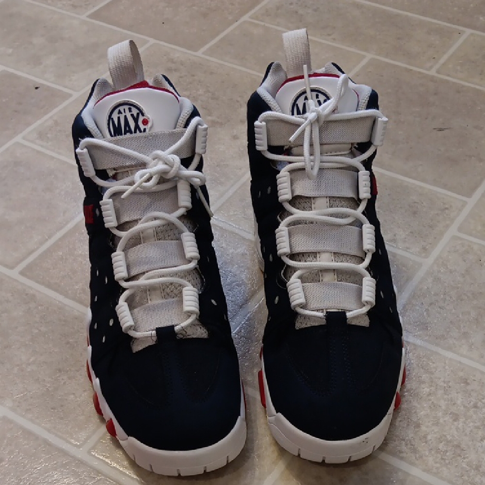 Nike Air Max Navy/White/red. High-Tops Charles Barkleys Cb4. Sz.11.5mens